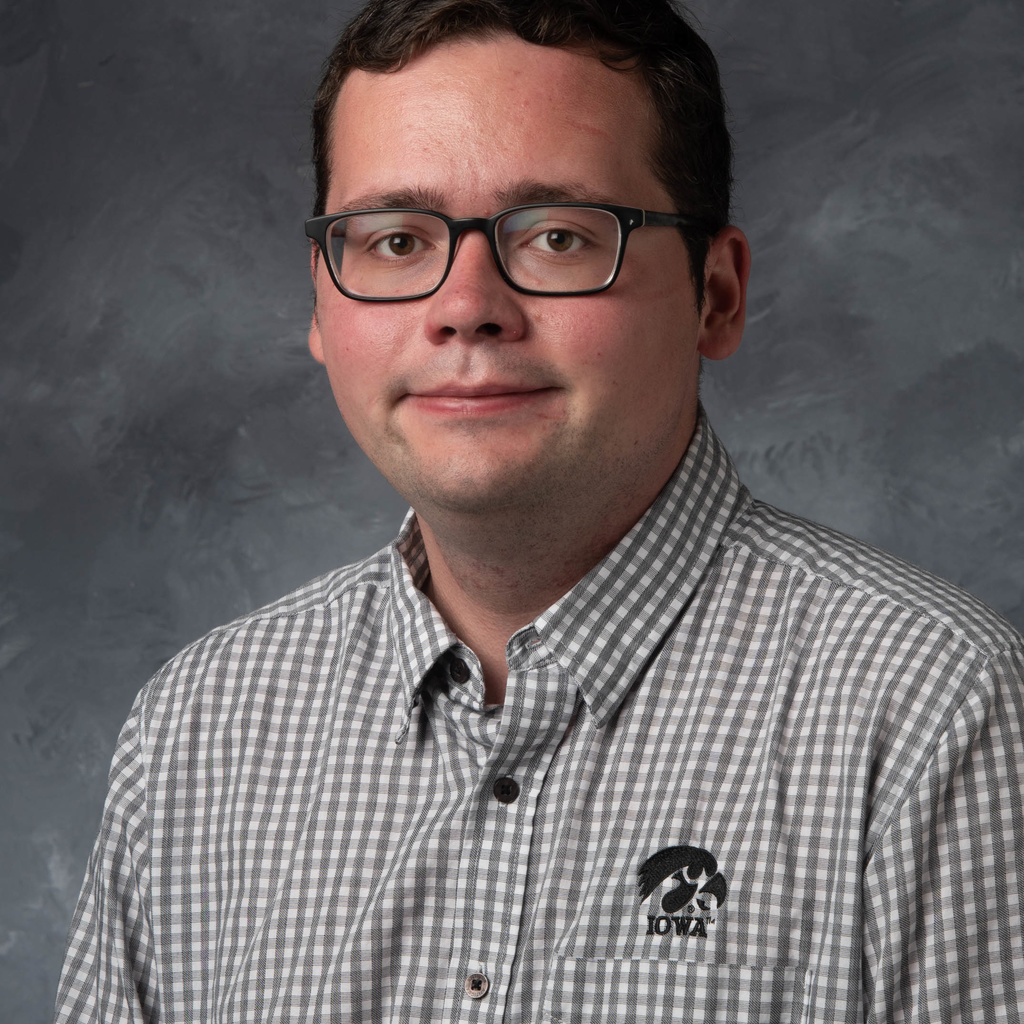 Sam Harper Headshot