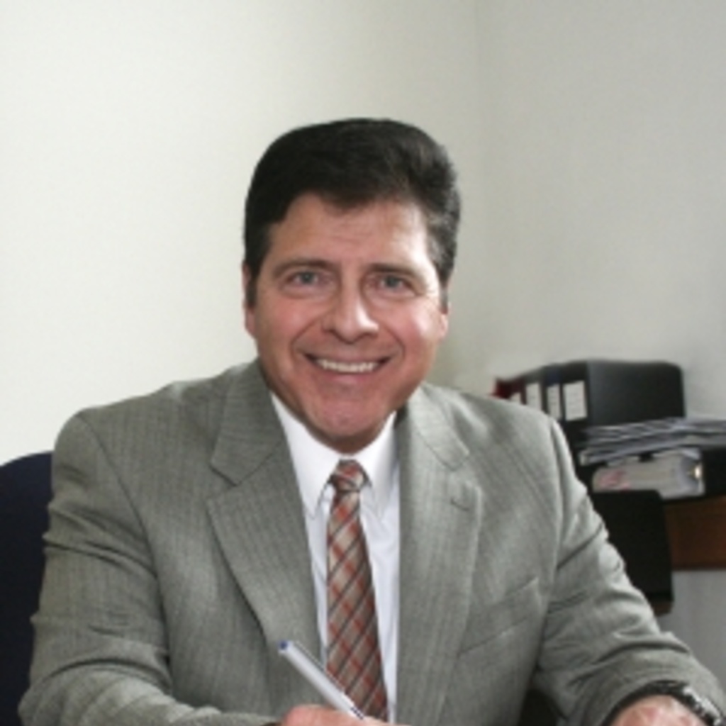 Operator Theory Seminar - Professor Raúl Curto; Department of Mathematics, University of Iowa promotional image