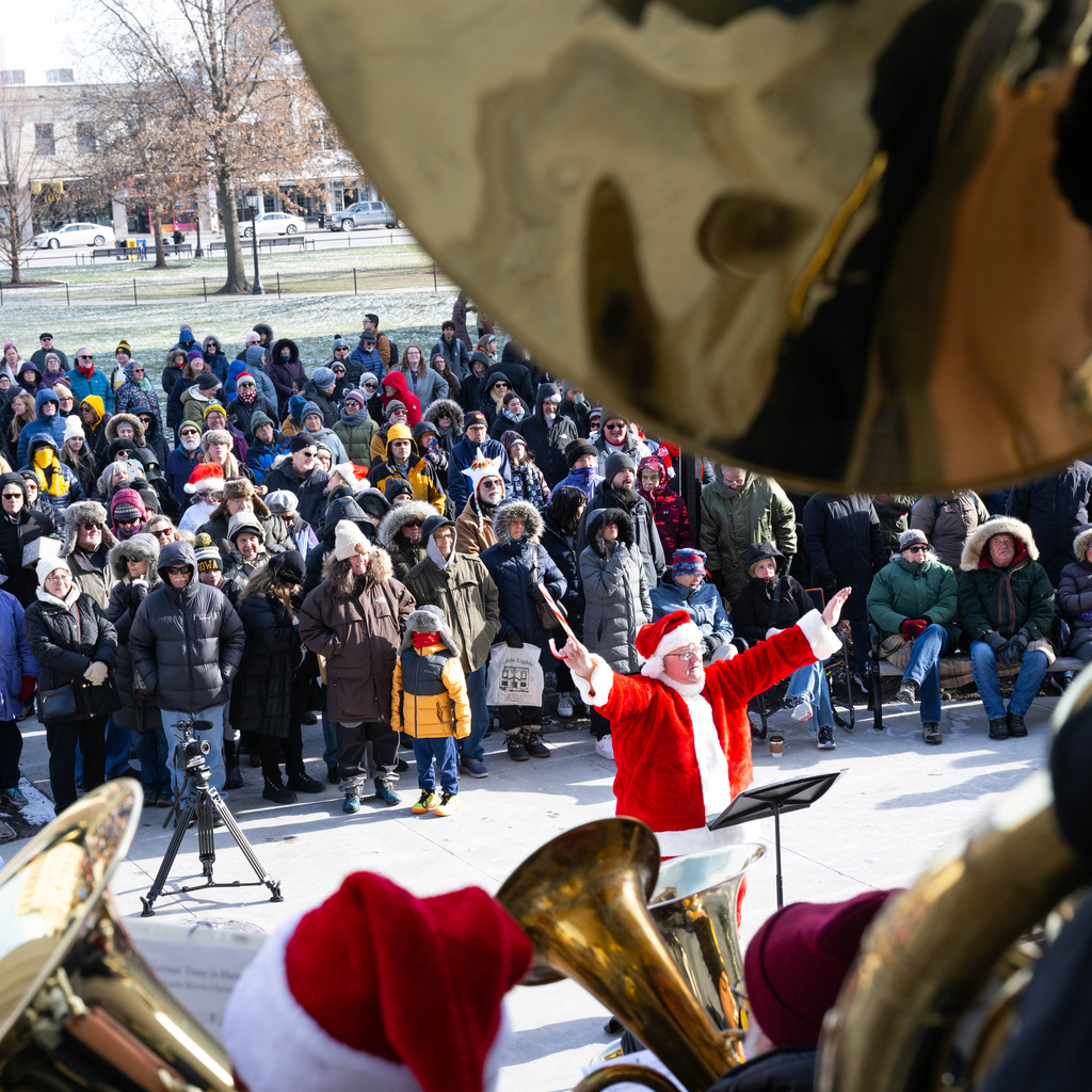 Annual Holiday Tubas @ the Old Capitol Museum promotional image